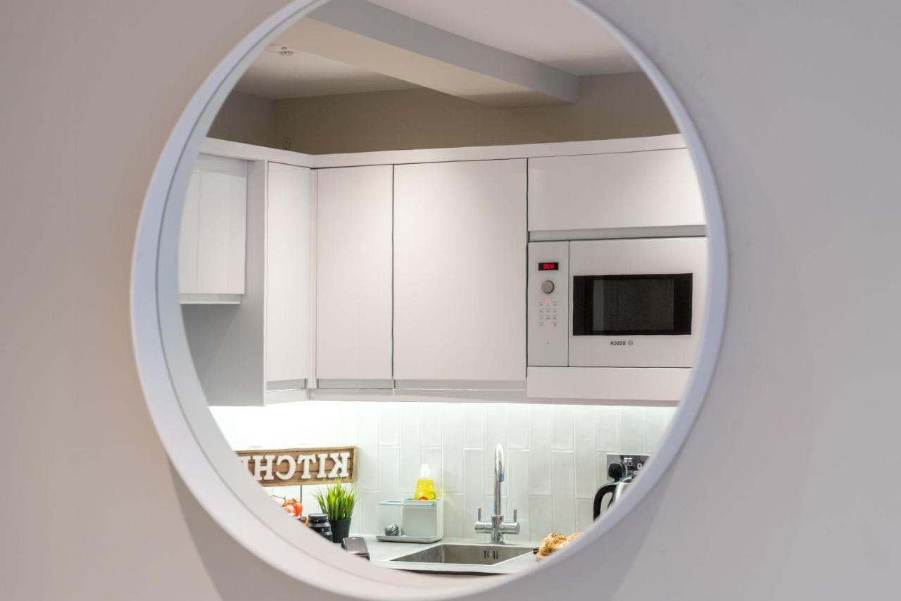 Westfield Apartment 2 Bedroom Near Notting Hill ロンドン エクステリア 写真