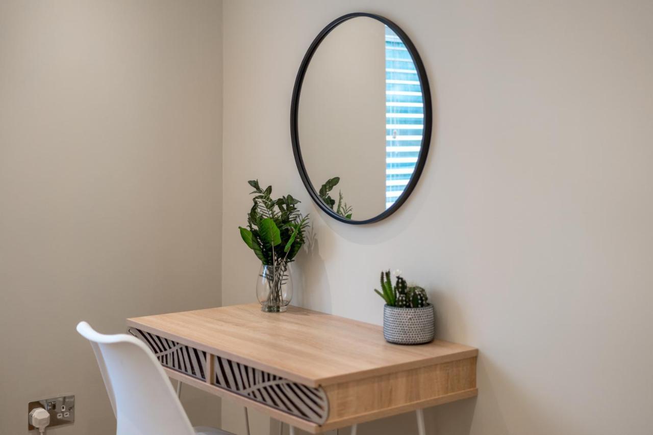 Westfield Apartment 2 Bedroom Near Notting Hill ロンドン エクステリア 写真